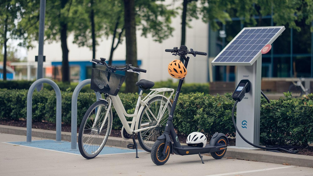 Bisiklet ve Scooter Şarj İstasyonları